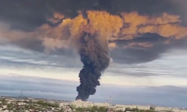 Взрыв в Севастополе. Фото: скриншот Telegram-видео