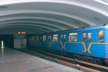 Киевский метрополитен. Фото: скриншот YouTube