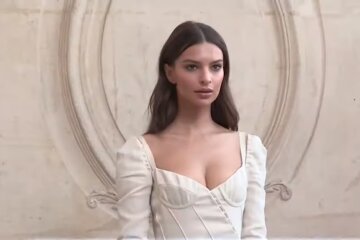 Эмили Ратаковски. Фото: скриншот YouTube