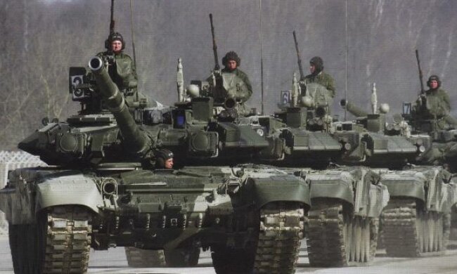 Российские войска плотно окружили Украину. Что происходит на границе