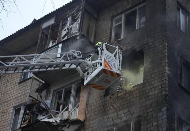 Последствия атаки по Киеву Фото: ГСЧС