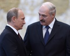 Лукашенко отличился на встрече с Путиным: необычный подарок поставил на уши весь интернет