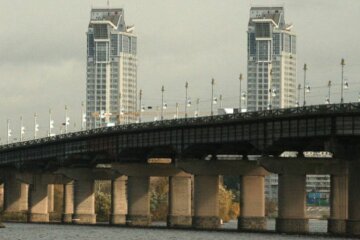 Мост Патона в Киеве придется ждать еще очень долго: власти озвучили новые сроки