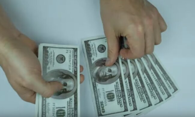 Доллар продолжил укрепление. Фото: скриншот YouTube-видео