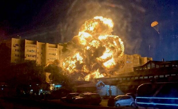 Взрыв после падения самолета в Ейске. Фото: Telegram, скрин