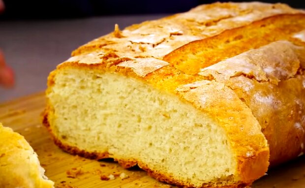 Такой даже в модных пекарнях не найти: как испечь вкуснейший хлеб в духовке