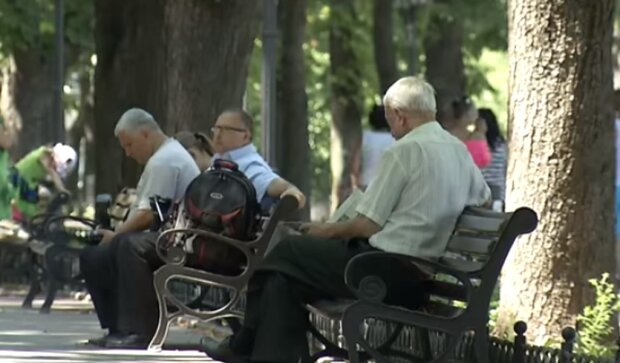 Пенсионерам рассказали о выплатах. Фото: скриншот YouTube