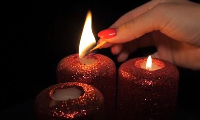 Свічки. Фото: скріншот YouTube-відео