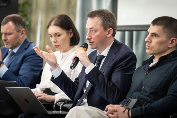 Министр Алексей Соболев