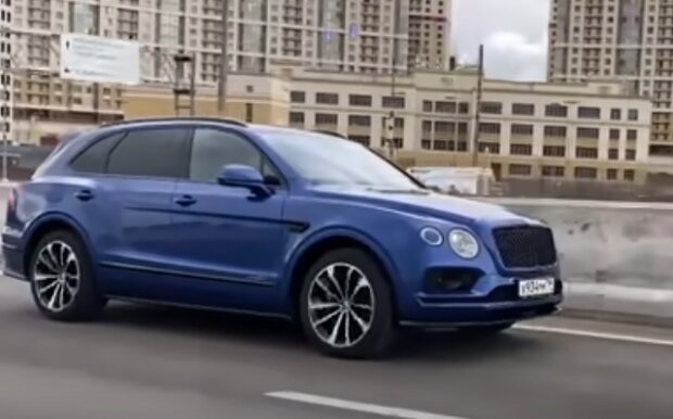 Депутаты выстроились в очередь: в Украине появился новейший Bentley