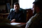Зеленский встретился с командирами корпусов