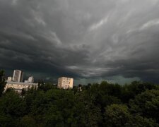 Непогода, гроза, ливень, град.  Фото: скриншот YouTube-видео