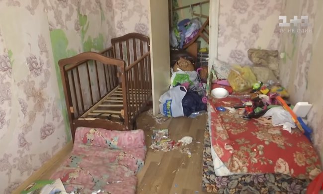 Никак не осудят женщину, которая на девять дней закрыла своих детей в квартире без еды