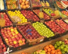 Сезонні фрукти.  Фото: скріншот YouTube-відео