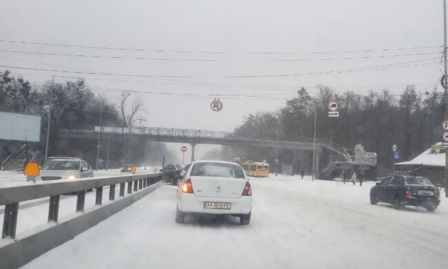 Дорога. Фото: Стіна