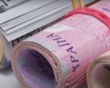 Введено ліміти: в Україні почали штрафувати за готівку - суми "кусаються"