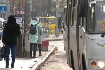 Киев, транспорт. Фото: скриншот Youtube