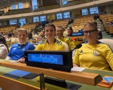 червона картка, спорт, ООН, Україна