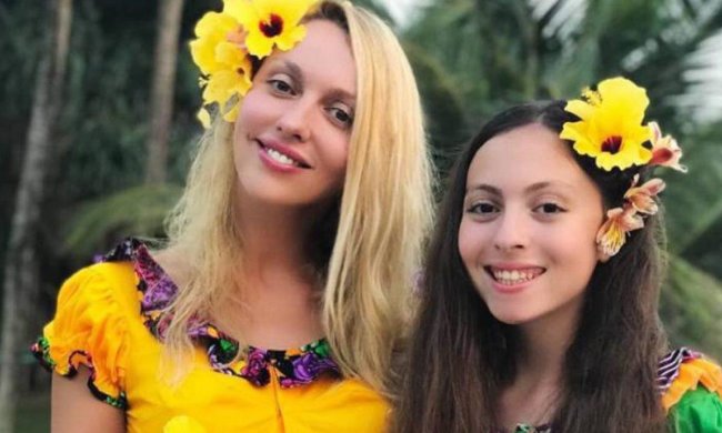 Оля Полякова с дочерью Машей