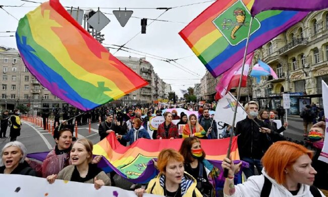ЛГБТ-прайд у Києві: мітинг kyivpride