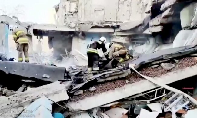 Наслідки ракетного удару в Одеській області. Фото: YouTube, скрін