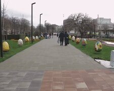 Инсталляция на Пасху в Украине. Фото: скриншот YouTube-видео