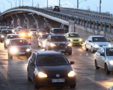 Киев погрязнет в заторах на все выходные и вечер пятницы: власти закрывают 40 улиц и мосты