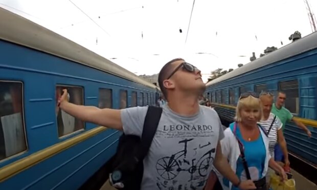 Поезда: Скриншот YouTube