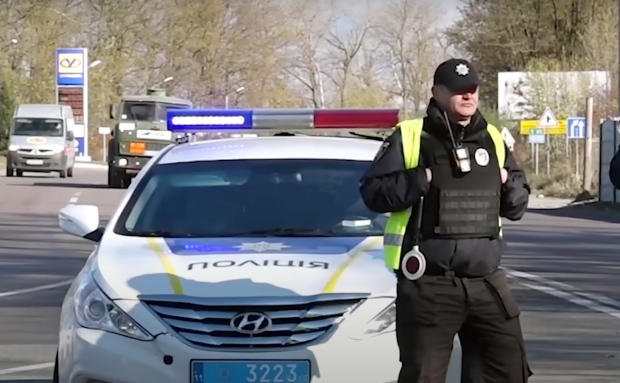 Украинских водителей могут оштрафовать на 3400 грн за права. Фото: YouTube