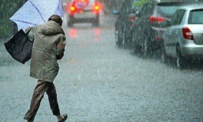 Закройте окна и двери, сидите дома: жителей столицы предупредили об опасности