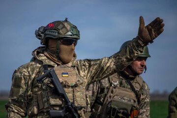 Військові отримають додаткові 50 тис. грн. до зарплати. Фото: Facebook