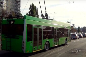 В Харькове добавили троллейбусы в Жихорь. Фото: скриншот YouTUbe