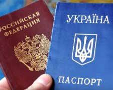 Крымчан начали штрафовать за украинские паспорта. Фото: youtube