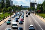 Готовтесь постоять в пробках: в Киеве перекроют дорогу на две недели, подробности