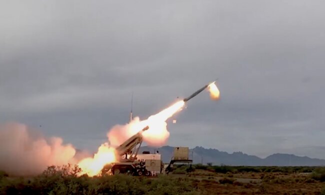 Військова техніка. Фото: YouTube, скрін