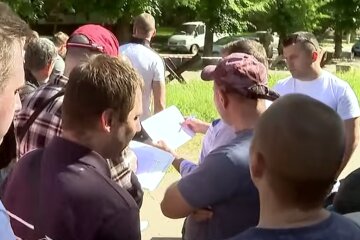 Мобілізація їм не загрожує: ще одній категорії чоловіків видаватимуть бронь - названо професію