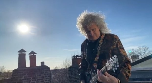 Гитарист Queen попал в больницу. Фото: скриншот Instagram