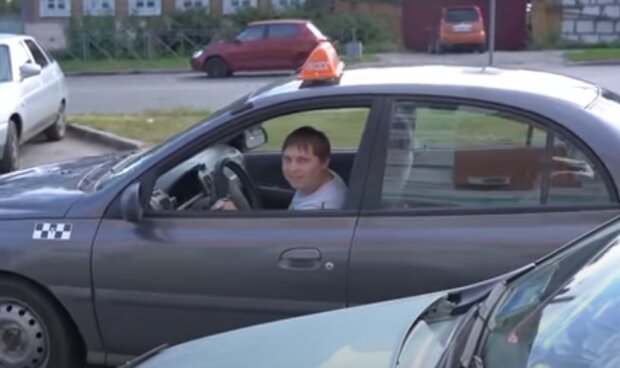 Такси. Фото: скриншот видео