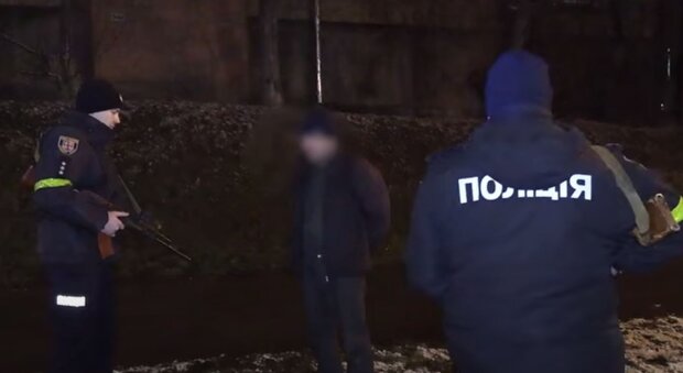 Полиция Украины в комендантский час. Фото: скриншот YouTube-видео