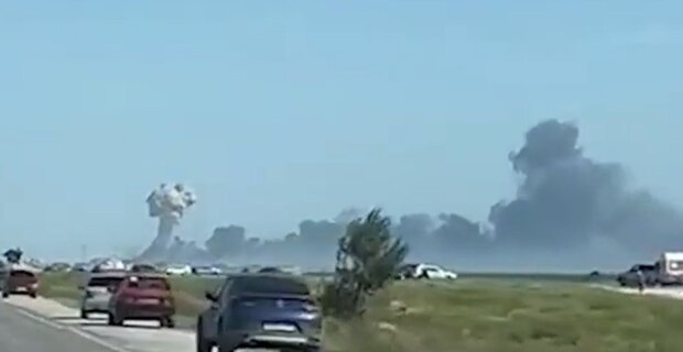Взрывы в оккупированном Крыму. Фото: скриншот Telegram-видео