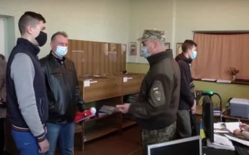 Военный учет. Фото: YouTube, скрин