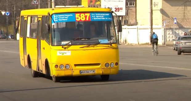 Общественный транспорт. Киев. Фото: скриншот youtube