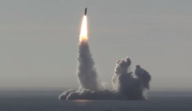 Запуск баллистической ракеты. Фото: скриншот YouTube-видео