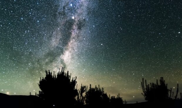 Звездное небо. Фото: скриншот Youtube