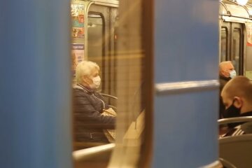 Карантин с новой силой: метро начинают готовить к закрытию