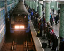 В Харькове увеличили тариф проезда в метро. Это вызвало только большие убытки.