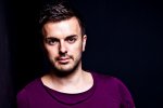На кого похож? Ведущий "Холостяка" показал уникальное фото своих родителей