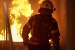Масштабный пожар в больнице: 150 человек эвакуировано, угроза отравления