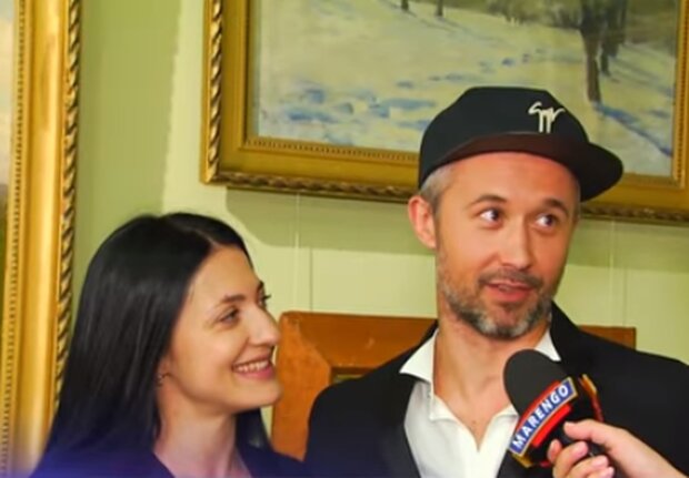 Снежана и Сергей Бабкины. Фото: скриншот YouTube-видео