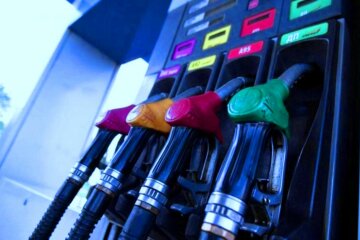 АЗС. Фото: скриншот YouTube